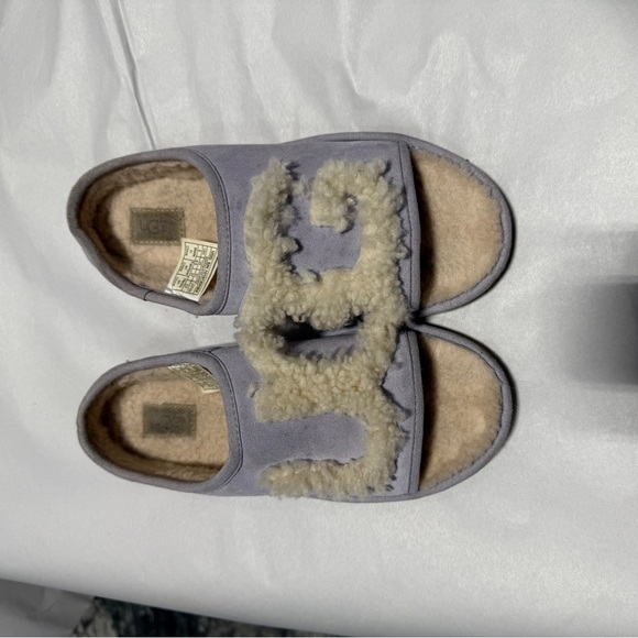 UGG Shearling SLIDE Sz 6 Lilac - Picture 2 of 16